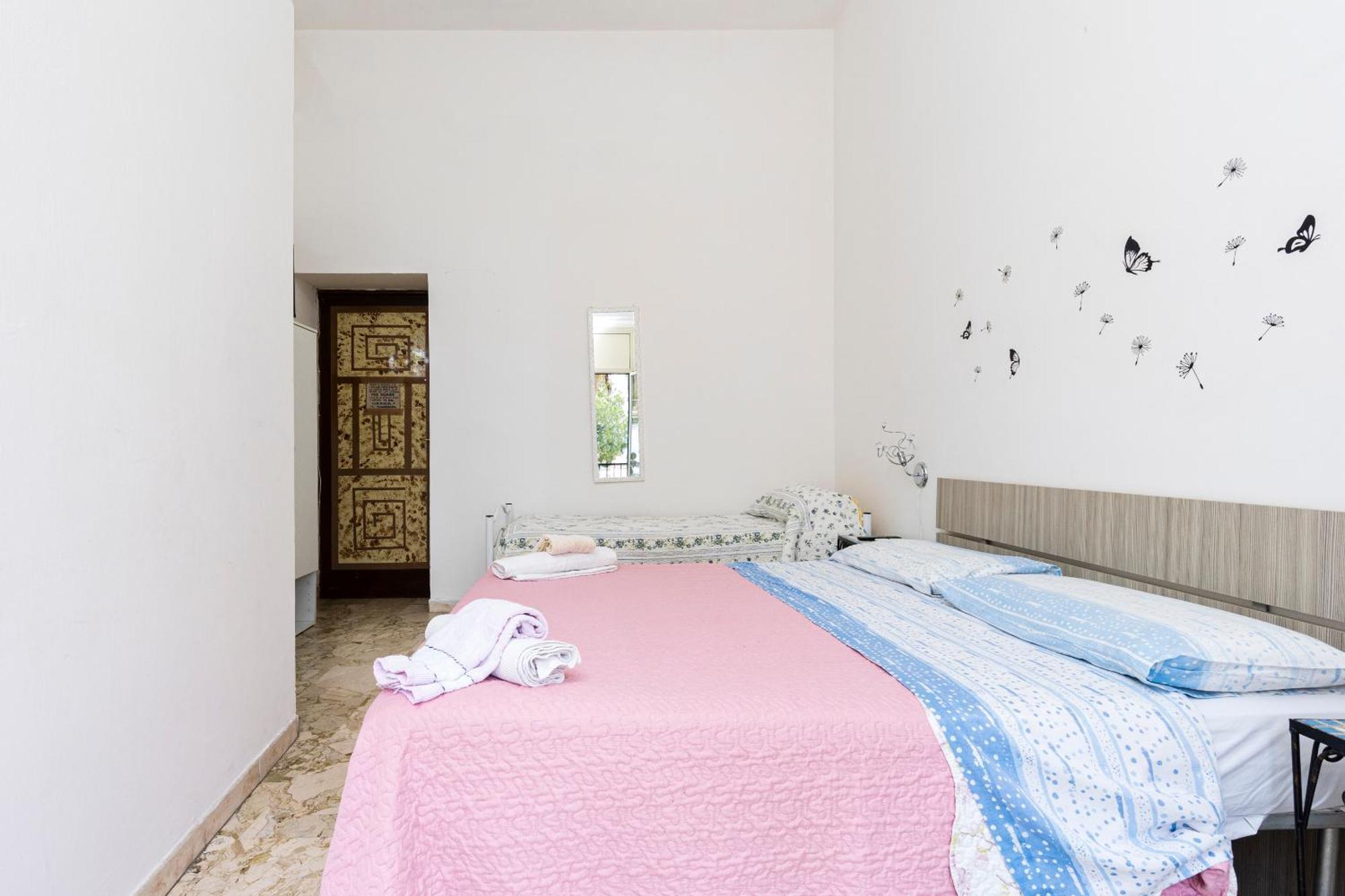 לינה וארוחת בוקר רג'יו די קאלאבריה Il Balcone Sullo Stretto מראה חיצוני תמונה