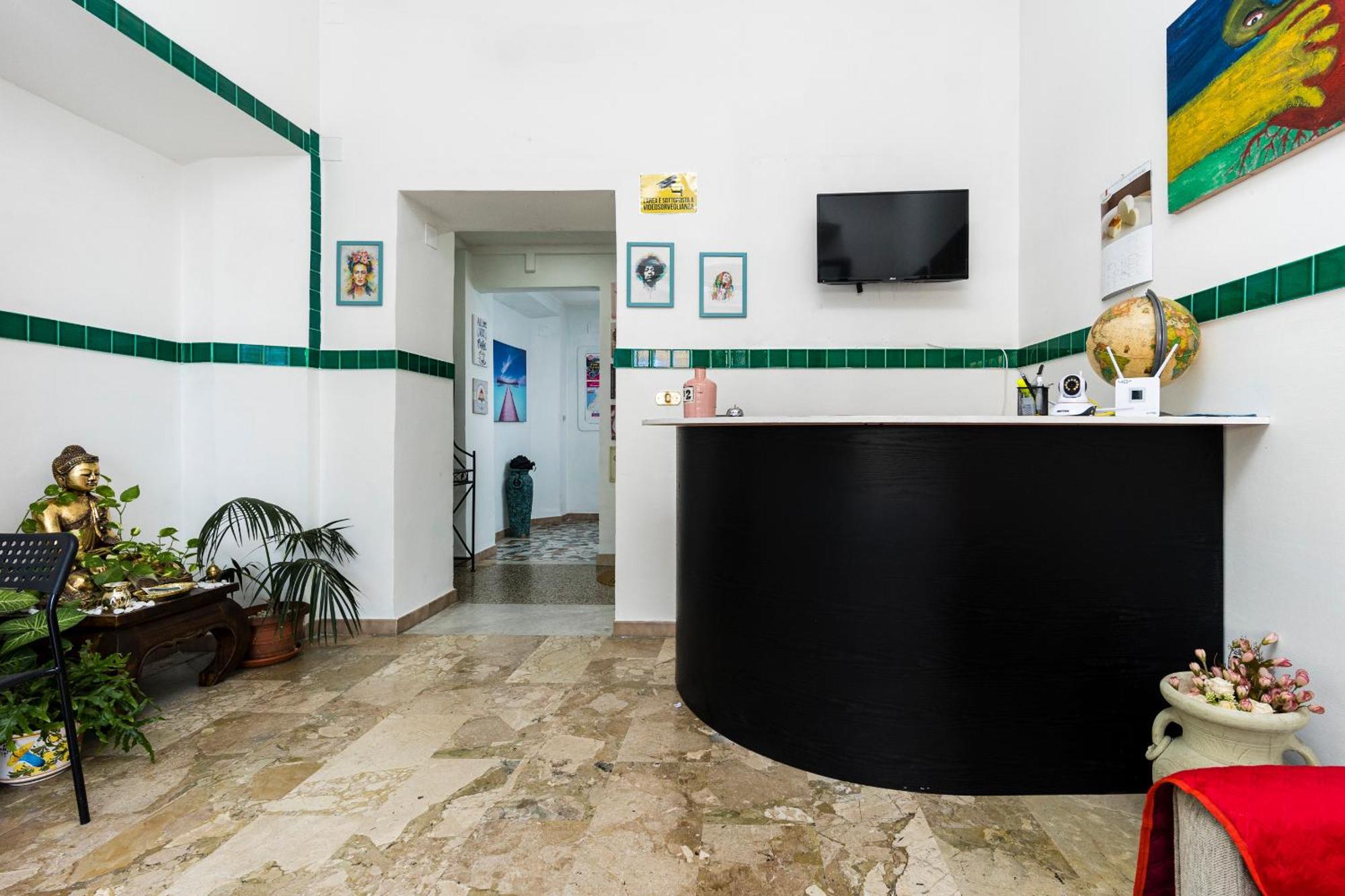 לינה וארוחת בוקר רג'יו די קאלאבריה Il Balcone Sullo Stretto מראה חיצוני תמונה
