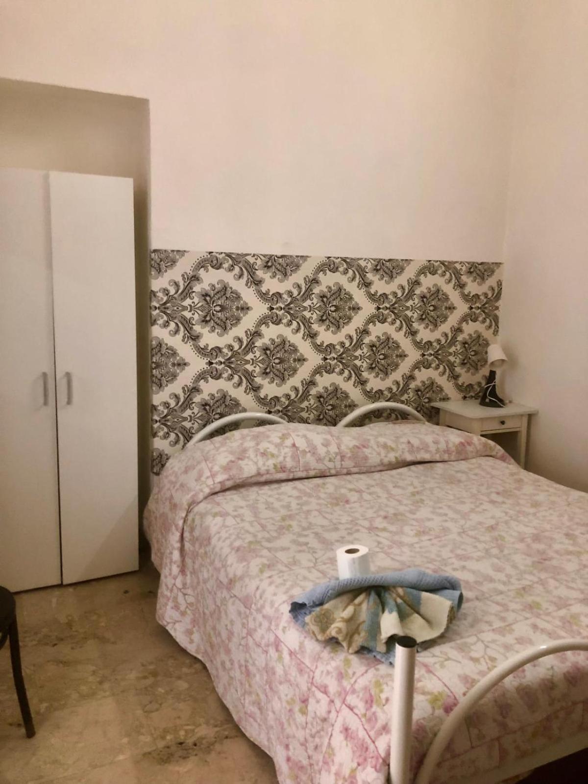 לינה וארוחת בוקר רג'יו די קאלאבריה Il Balcone Sullo Stretto מראה חיצוני תמונה